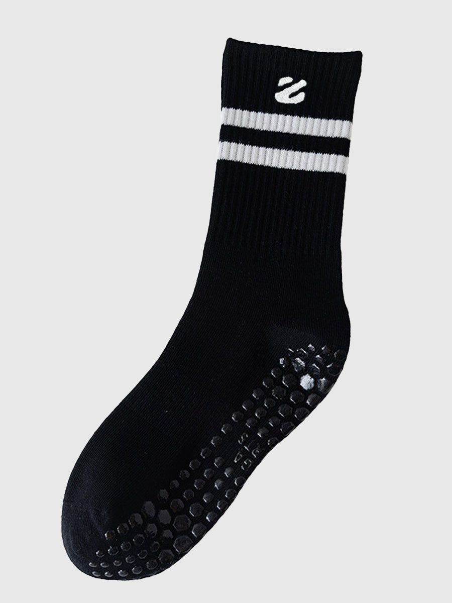 3 Pairs Non-Slip Grip Socks for Yoga Pilates Gym & Everyday Wear