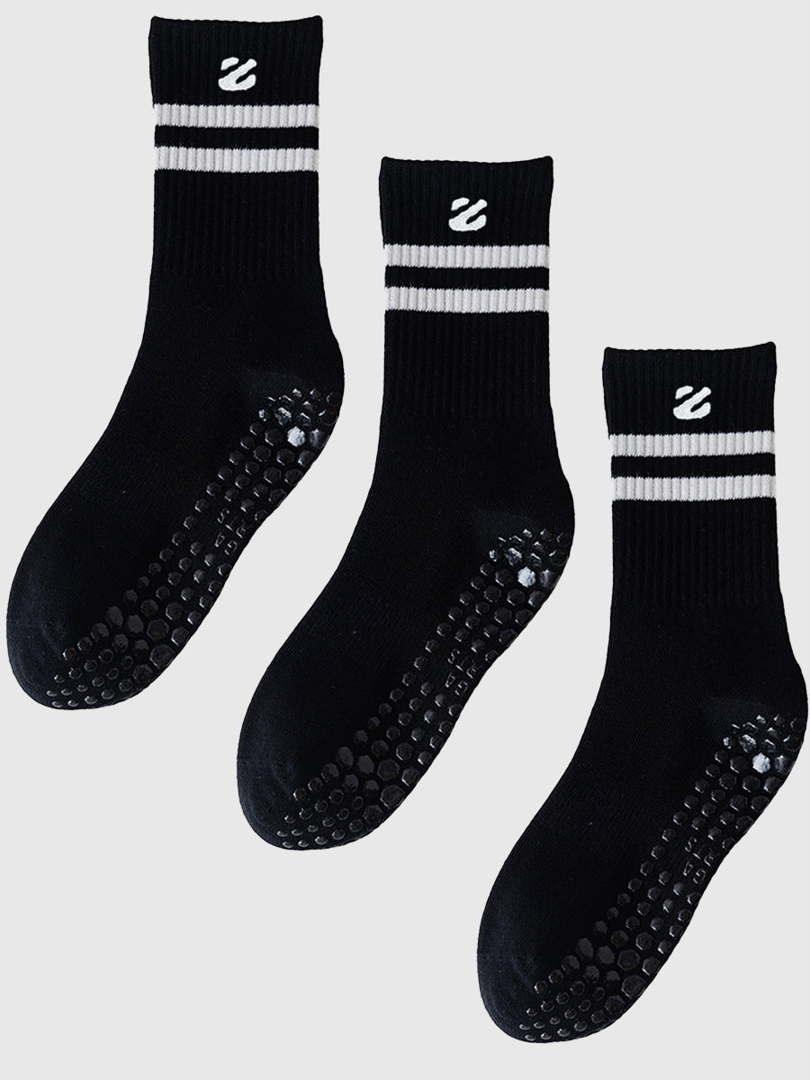 3 Pairs Non-Slip Grip Socks for Yoga Pilates Gym & Everyday Wear