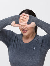 black long sleeve workout top
