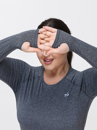 black long sleeve workout top