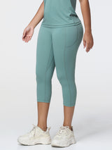 3/4 butt-lifting leggings