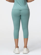 3/4 butt-lifting leggings