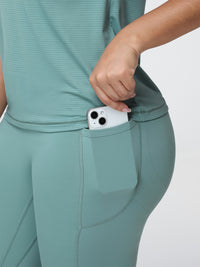 3/4 butt-lifting leggings