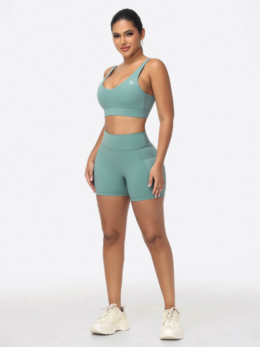 Seamless Green Gym Set Seamless Green Gym Set