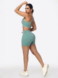 yoga outfit
