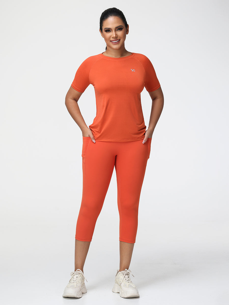 T-Shirt & 7/8 Butt-Lifting Leggings Set