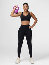 black gym attire women