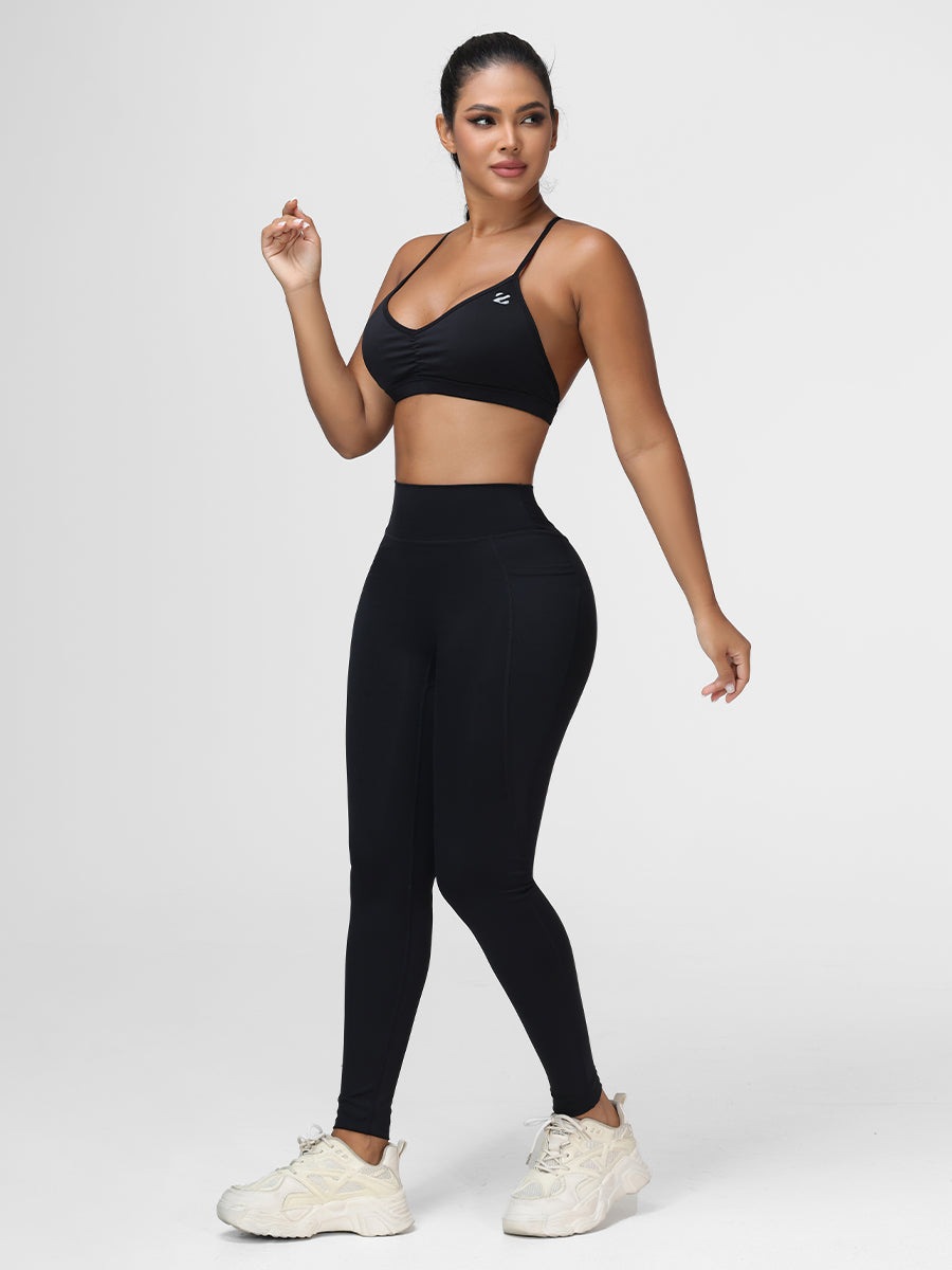 black gym attire women