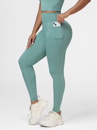 Active Wear Women's Fitness Set